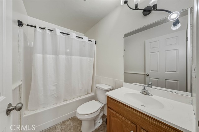 5585 Sunrise Drive, Kelseyville