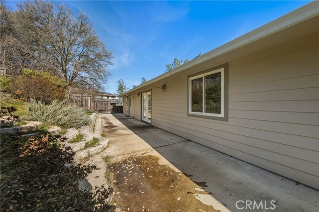 5585 Sunrise Drive, Kelseyville