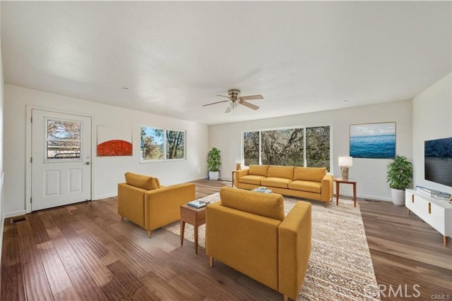 5585 Sunrise Drive, Kelseyville