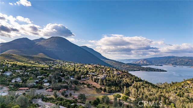 9800 El Dorado, Kelseyville