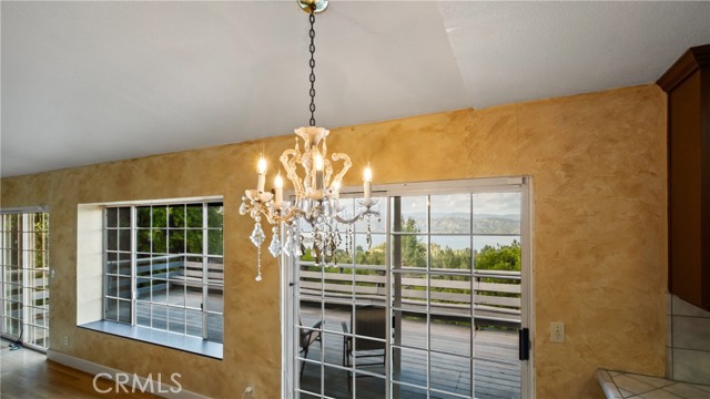 9800 El Dorado, Kelseyville