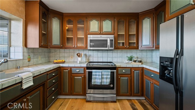 9800 El Dorado, Kelseyville