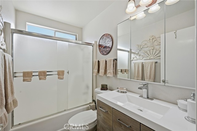 19486 Mountain Meadow, Hidden Valley Lake