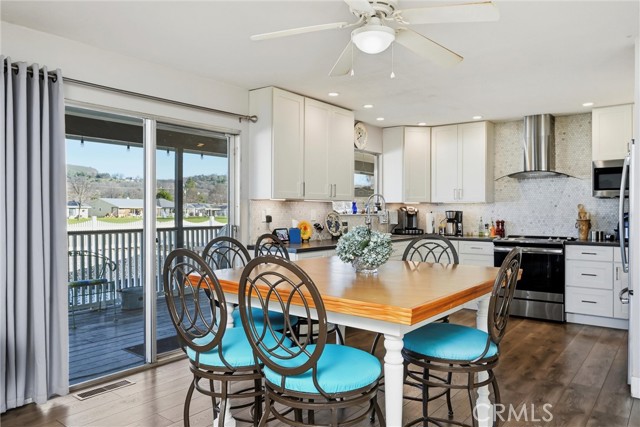 19486 Mountain Meadow, Hidden Valley Lake