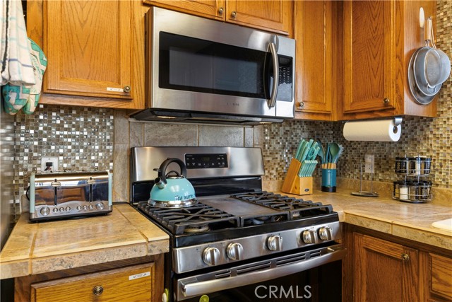 2901 Riviera Heights, Kelseyville