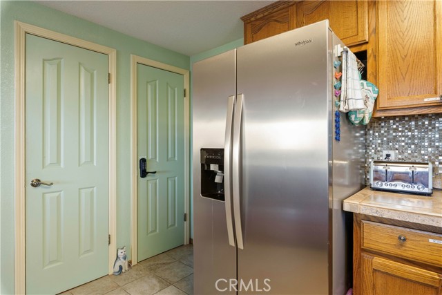 2901 Riviera Heights, Kelseyville