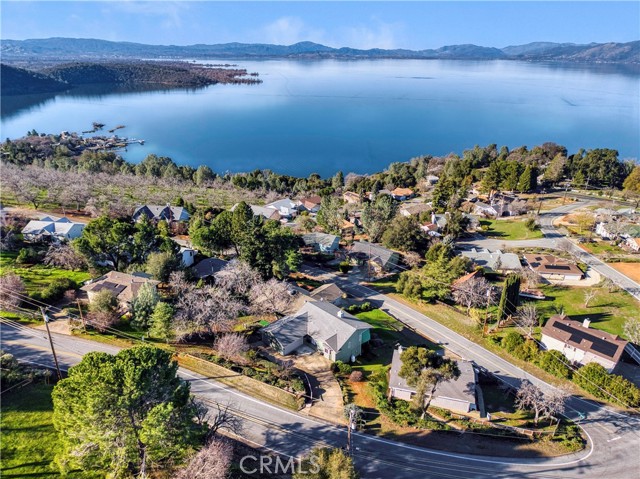 2901 Riviera Heights, Kelseyville