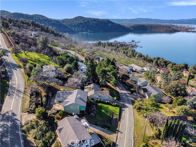 2901 Riviera Heights, Kelseyville