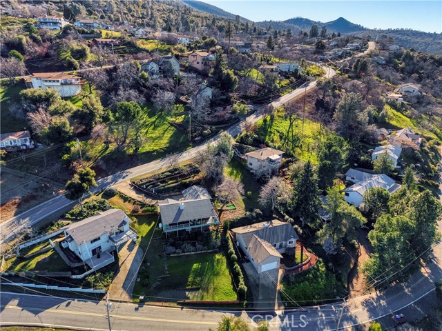 2901 Riviera Heights, Kelseyville