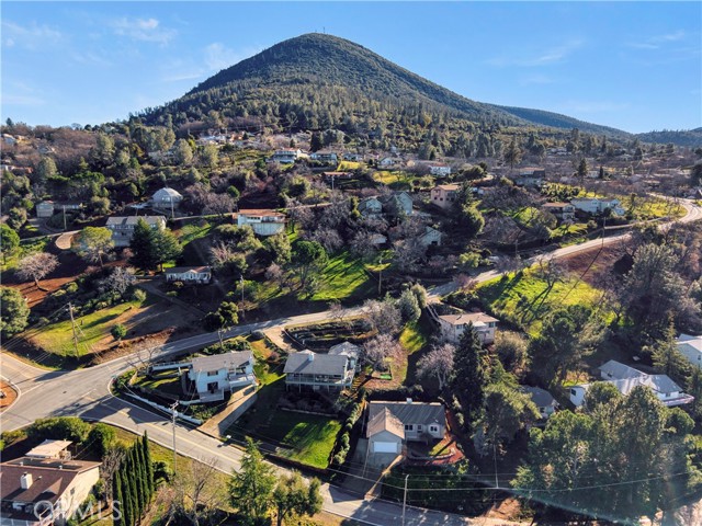 2901 Riviera Heights, Kelseyville
