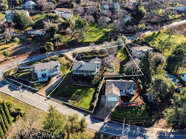 2901 Riviera Heights, Kelseyville
