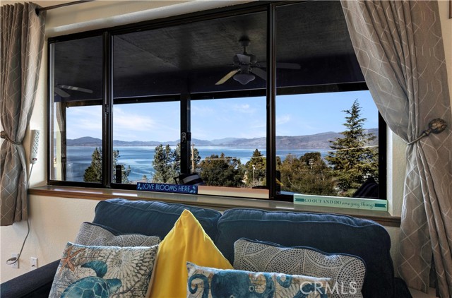 2901 Riviera Heights, Kelseyville