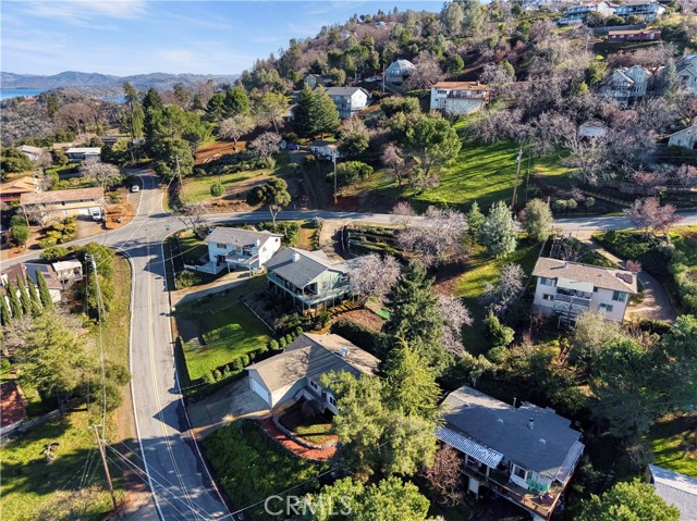 2901 Riviera Heights, Kelseyville