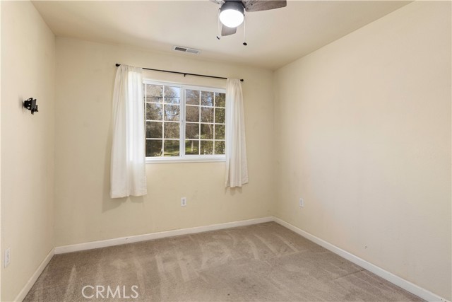 5649 Crawford, Clearlake