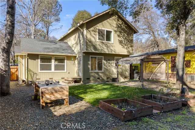 5649 Crawford, Clearlake