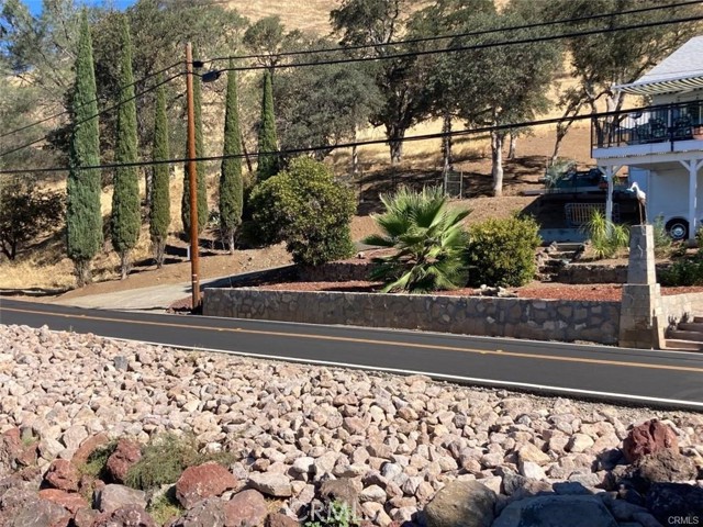 12605 Lakeshore Drive, Clearlake