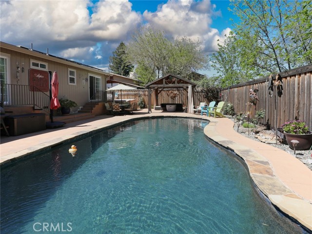 15233 Austin, Clearlake