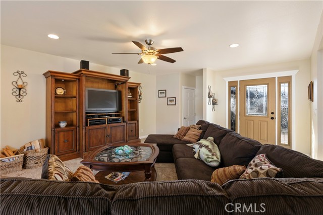 13048 Keys Boulevard, Clearlake Oaks