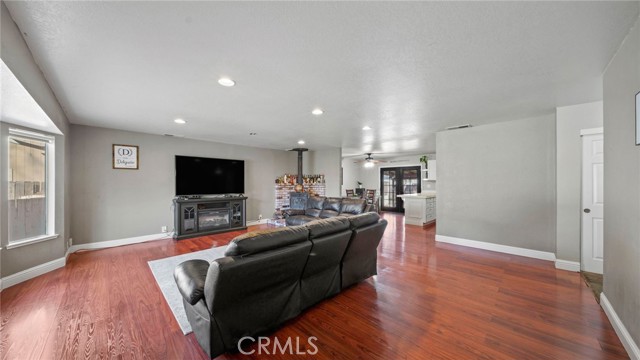 18825 Horseshoe RD, Hidden Valley Lake