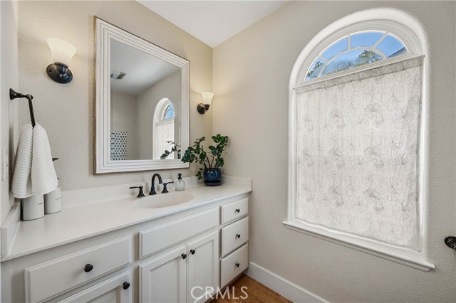 21425 Valley Oak Drive, Middletown
