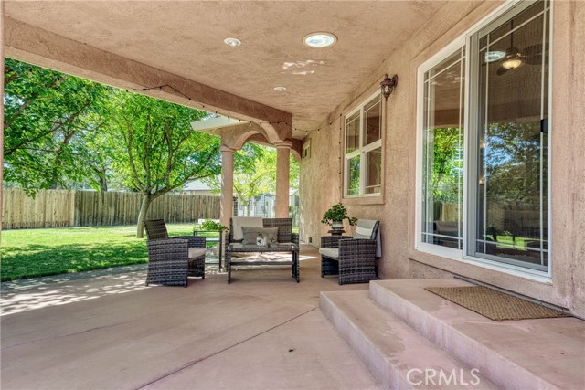 21425 Valley Oak Drive, Middletown