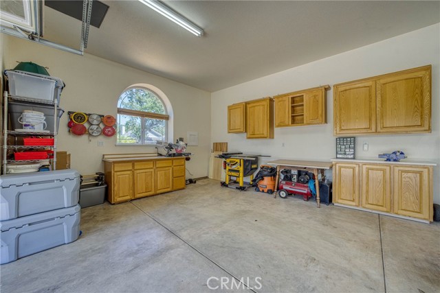 21425 Valley Oak Drive, Middletown