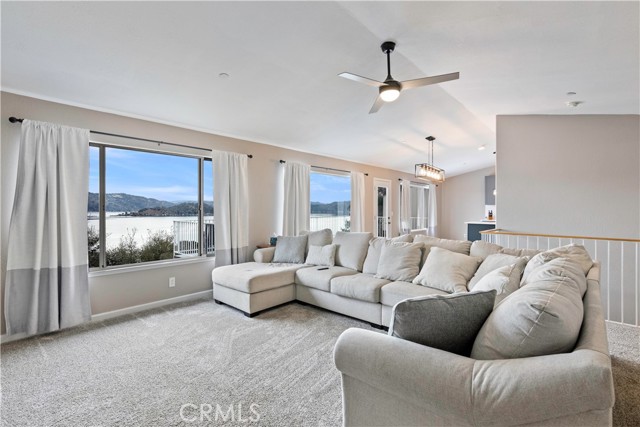 3113 S Lake Dr, Kelseyville