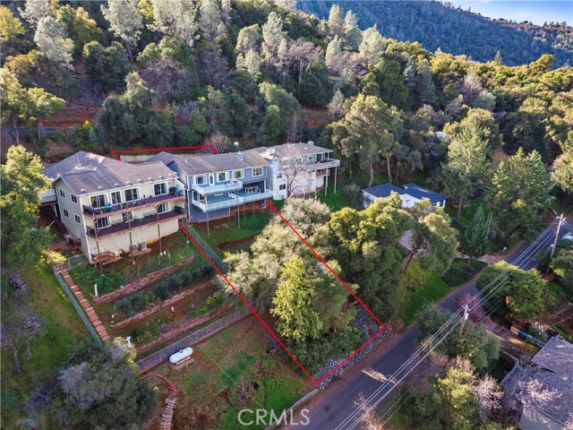 3113 S Lake Dr, Kelseyville