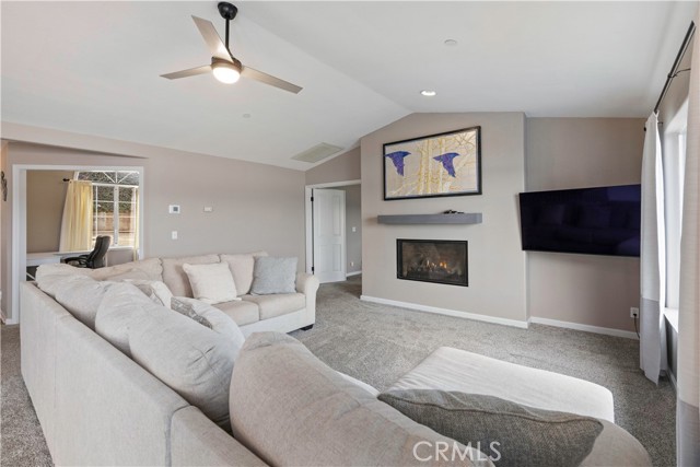 3113 S Lake Dr, Kelseyville