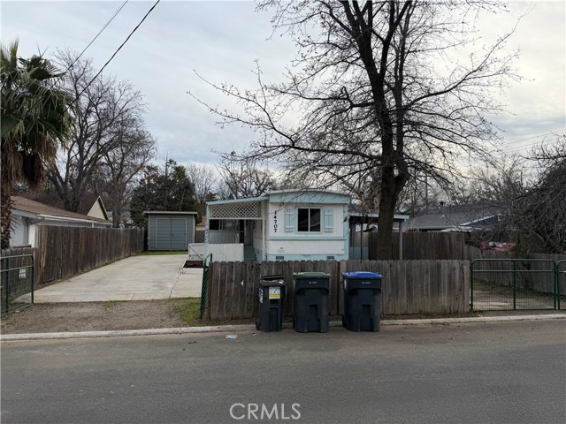 14707 Walnut Avenue, Clearlake
