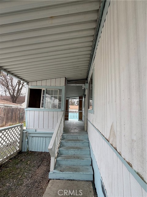 14707 Walnut Avenue, Clearlake