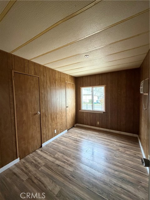 14707 Walnut Avenue, Clearlake