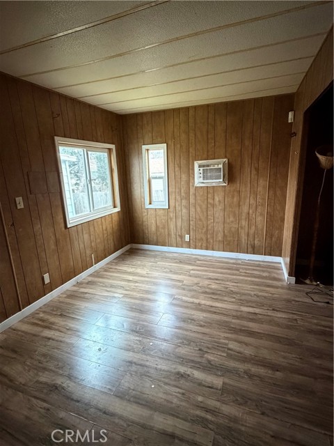 14707 Walnut Avenue, Clearlake