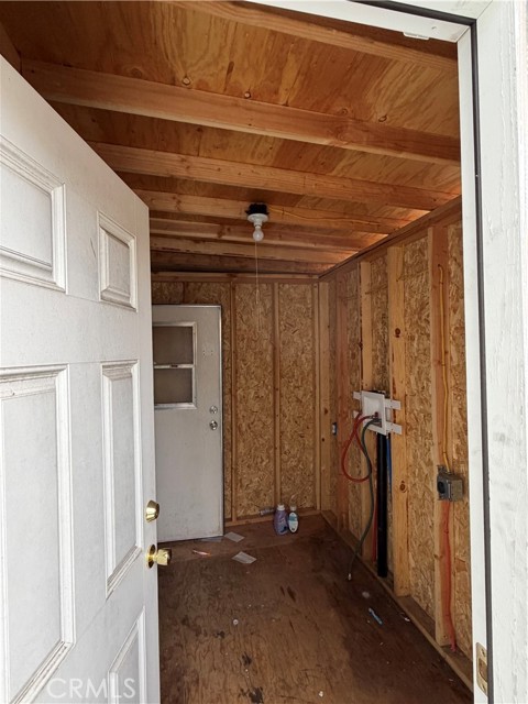14707 Walnut Avenue, Clearlake