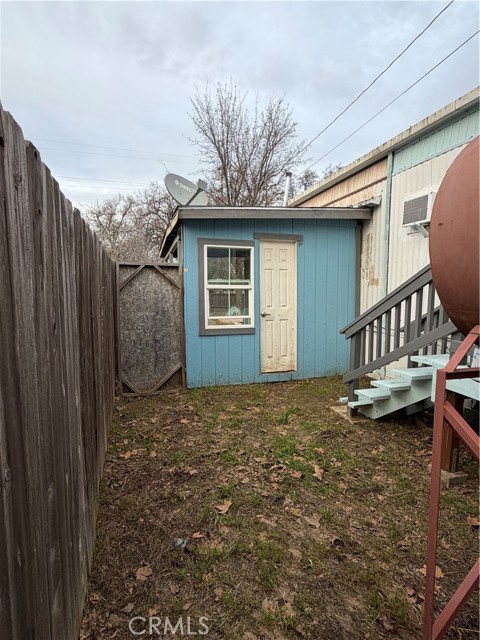 14707 Walnut Avenue, Clearlake