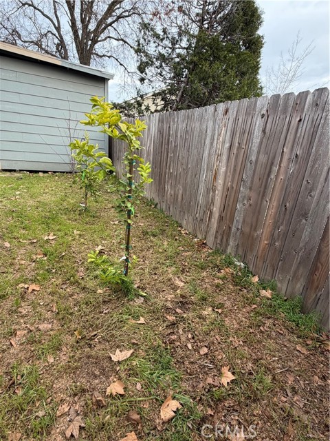 14707 Walnut Avenue, Clearlake