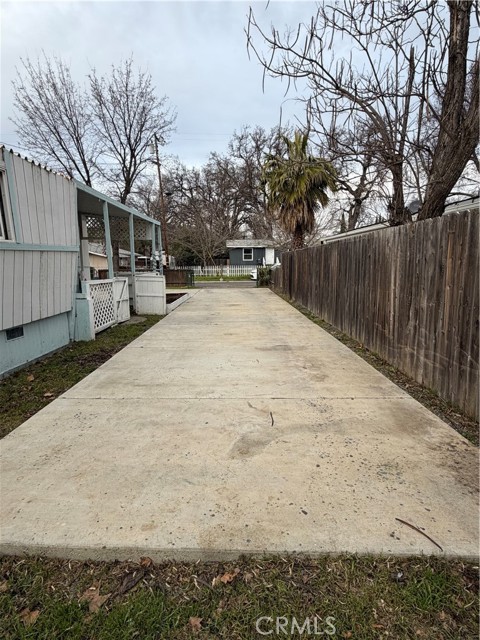 14707 Walnut Avenue, Clearlake
