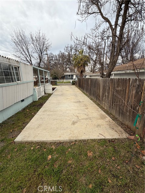 14707 Walnut Avenue, Clearlake