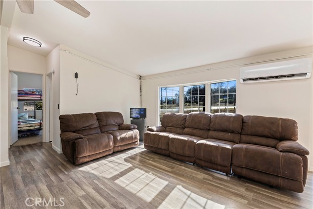 5675 Lakeshore Boulevard, Lakeport