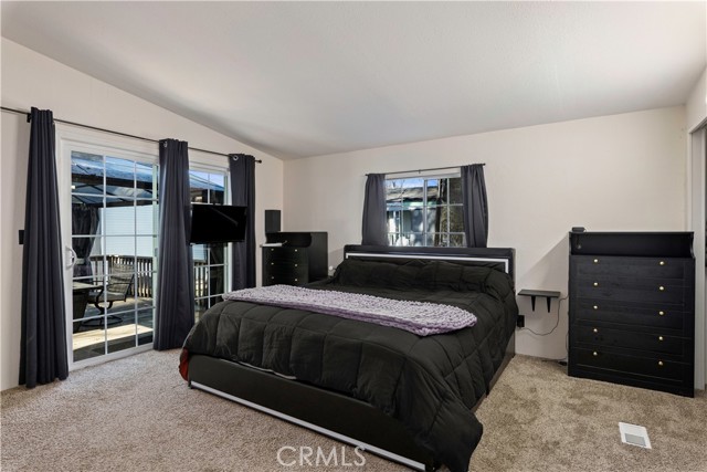 5675 Lakeshore Boulevard, Lakeport