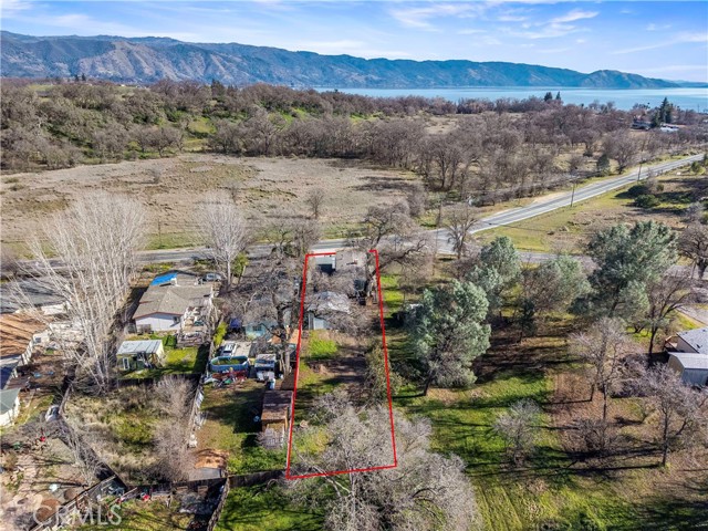 5675 Lakeshore Boulevard, Lakeport