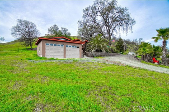 3699 Lakeshore Boulevard, Lakeport