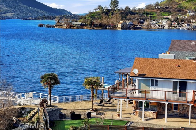 13319 Lakeshore Drive, Clearlake