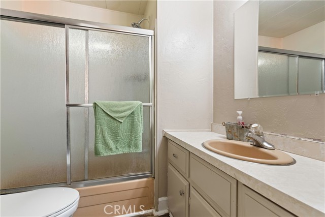 6984 Hammond, Upper Lake