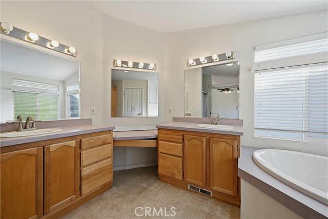 2805 Smith Lane, Clearlake