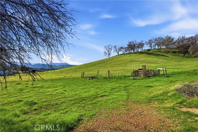 2805 Smith Lane, Clearlake