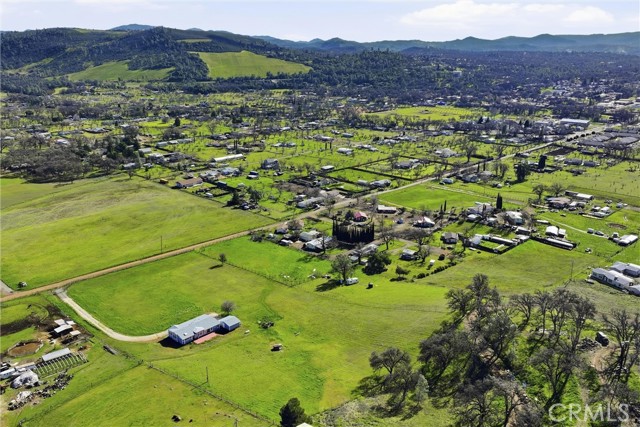 2805 Smith Lane, Clearlake