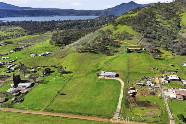 2805 Smith Lane, Clearlake