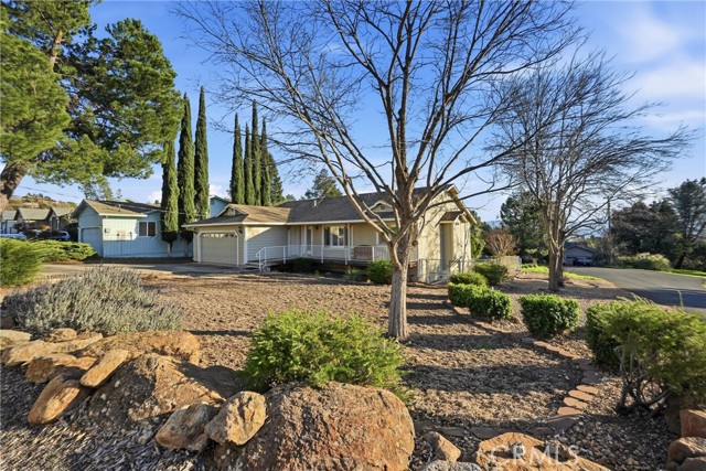 19093 Ravenhill Road, Hidden Valley Lake