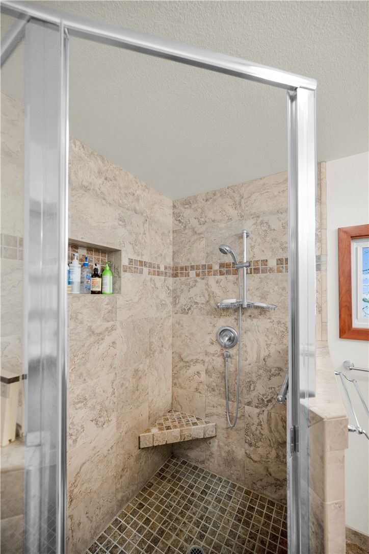 3774 Leal Drive, Lakeport